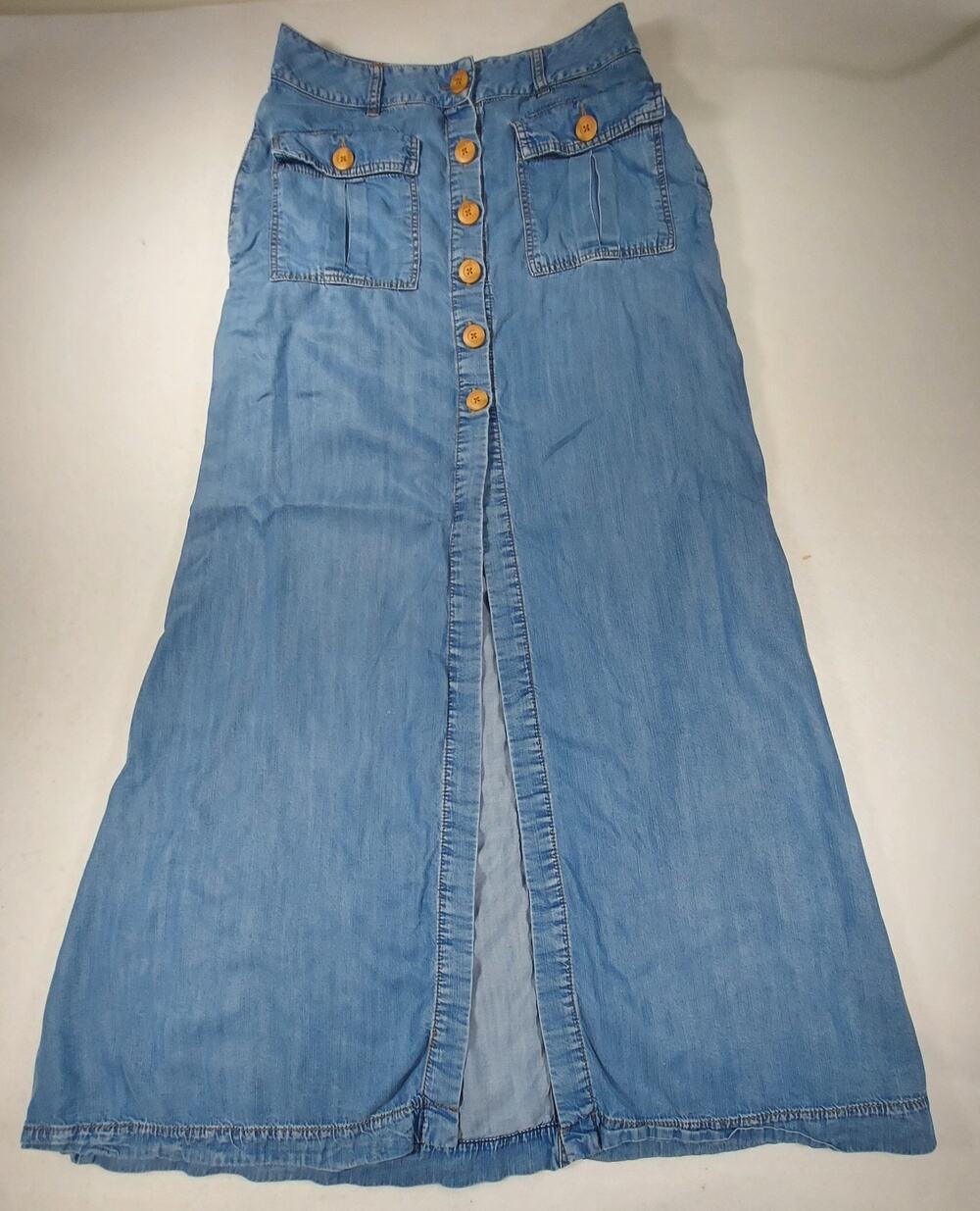 Studio F Fit & Flare Denim Button Mermaid Skirt Size 4 Feminine With Pockets